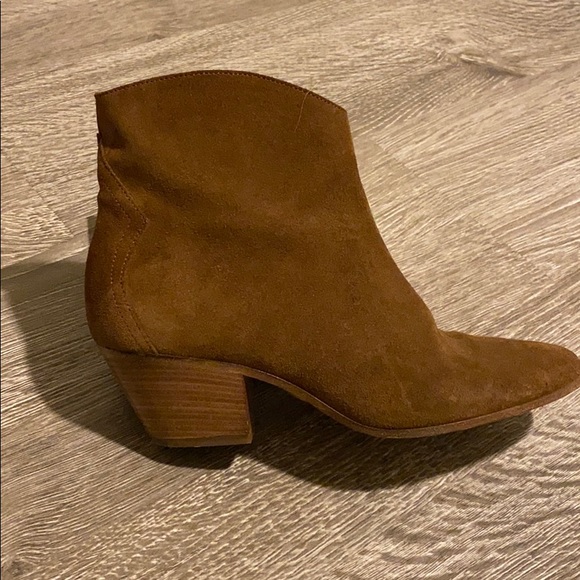 Isabella Marant suede ankle bootie - Picture 8 of 8